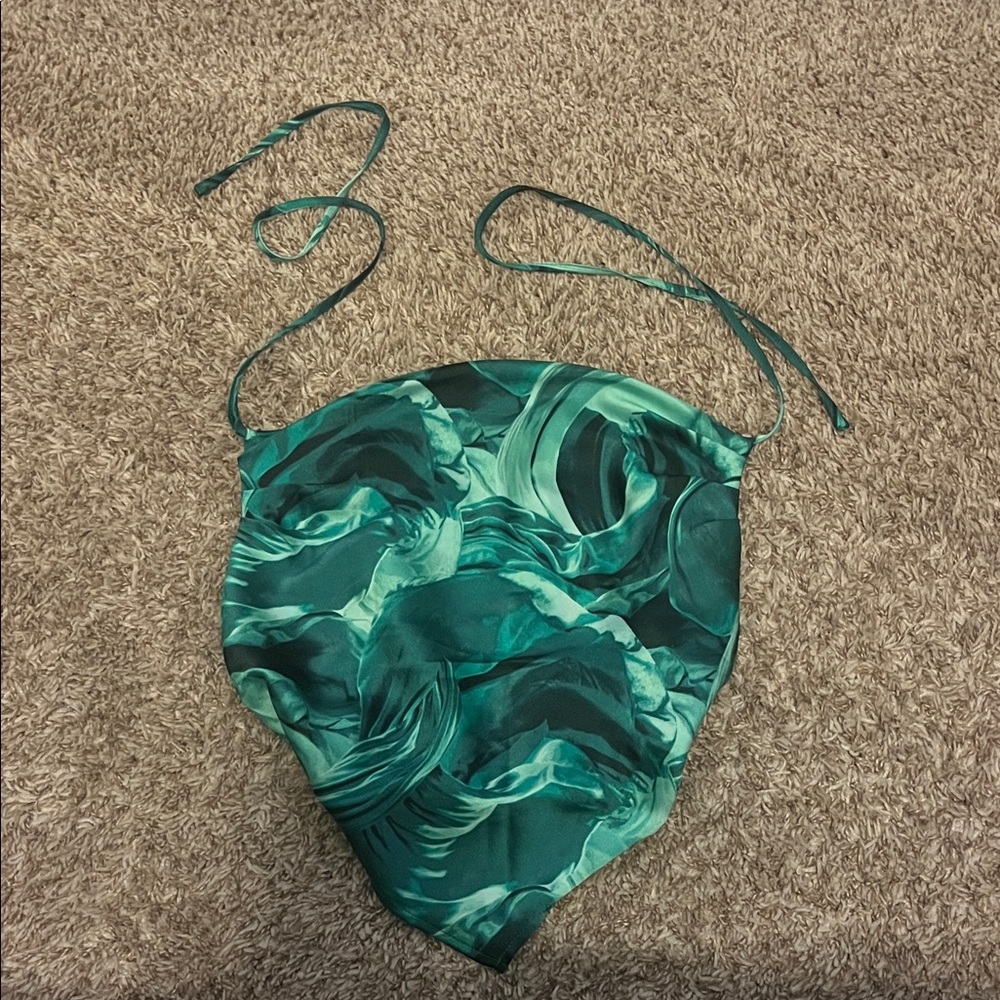 Forever 21 Teal Abstract Crop Top